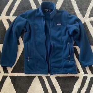 Patagonia navy blue jacket women’s M